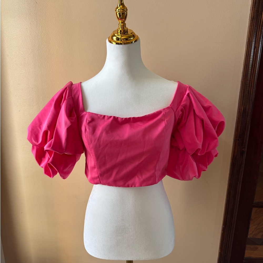 Elegant Hot Pink Puff Sleeve Crop Top - women’s size medium